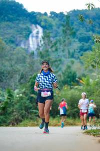 BIB: 825
                            <button type="button" onclick="openModal(18879230)" class="btn btn-primary btn-sm float-right btn-popup" data-toggle="modal" data-target=".modal-high-quality">
                        <i class="fas fa-shopping-cart"></i> Add to Cart
                    </button>
                                            <button type="button" onclick="isThisMe(18879230, true)" class="btn btn-success btn-sm float-right btn-popup btn-isme hidden" data-toggle="tooltip" data-placement="bottom" title="นี่คือรูปของคุณใช่ไหม คลิกที่นี่เพื่อเอาเข้าอัลบั้ม">
                        <i class="fas fa-plus"></i> Add to album
                    </button>
                    <button type="button" onclick="isThisMe(18879230, false)" class="btn btn-warning btn-sm float-right btn-popup btn-isnotme hidden">
                        <i class="fas fa-ban"></i> Remove from album
                    </button>